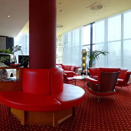 Hotel Western Plaza