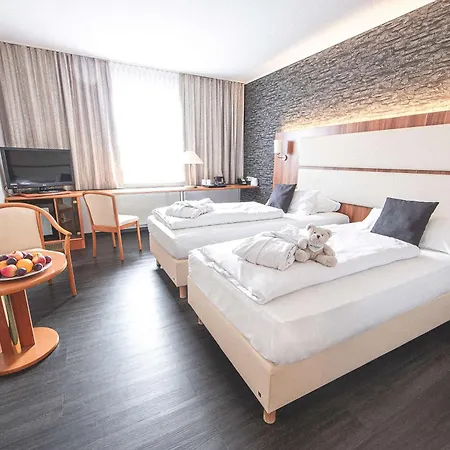 Western Plaza Hotel
