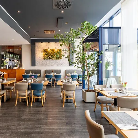 Plaza צוויקאו