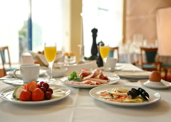 מלון Plaza צוויקאו